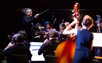 İzmir Narlıdere’de senfonik konser