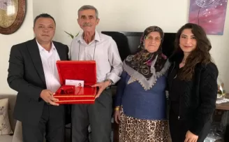 İzmit’te gazi ailelerine vefa ziyaretleri sürüyor