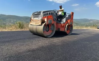 İzmit’te Parlar Sokağı yenilendi