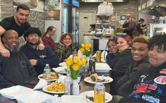 Jersey Kebab, New Jersey Monthly okurları tarafından ’en iyi restoran’ seçildi