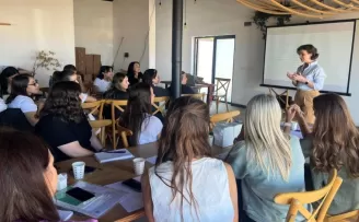 Kadınlar Gölcük’te sanatla buluştu