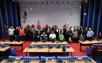 Kayseri Büyükşehir’de iş önünde engeller kalktı