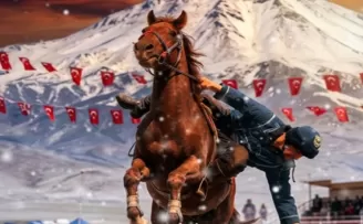 Kayseri Büyükşehir’den Erciyes’te ’Kökbörü’ iş birliği