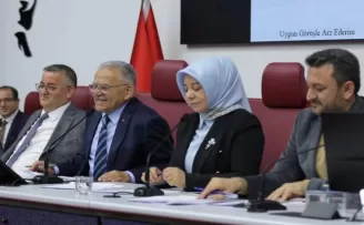 Kayseri Büyükşehir Meclisi’nden Elitaş’a vefa