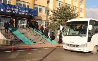 Kayseri’de FETÖ’ye 54 tutuklama