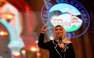 Kayseri Talas Hatice Kübra Tongar’ı ağırladı