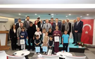 Kayseri Talas’ta kitap kurtları ödüllendirildi