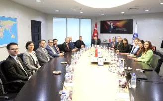 KAYSO ticaret müşavirlerini ’birebir’ görüştürdü