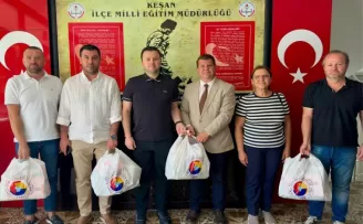 Keşan TSO’dan öğrencilere kırtasiye desteği