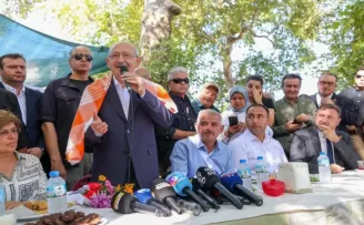 Kılıçdaroğlu, Buca Kaynaklar’da köylülerle buluştu