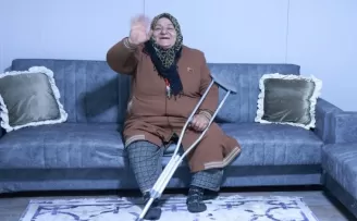 KO-MEK Hurması, Ayşe Teyze’ye yardım elini uzattı