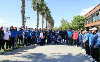 Kocaeli’de Başkan Büyükakın başarılı sporcularla buluştu