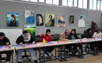 Kocaeli’de Dünya Ressamlar Günü’nde yeteneklerini keşfettiler