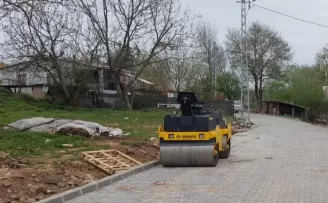 Kocaeli’de Körfez’in köylerine parke taşı döşeniyor