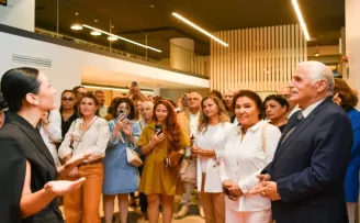 “Koleksiyonun Katmanları” sergisi galeri Beylikdüzü’nde sanatseverlerle buluştu