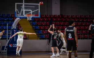 Konya Büyükşehir Belediyespor Play-off’ta