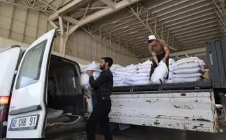 Konya Büyükşehir’den üreticiye tohum desteği
