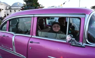 Konya Büyükşehir’den yaşlılar gününe nostaljik jest