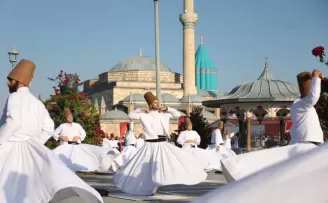 Konya’da mistik coşku
