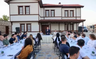 Konya Meram’da AK Parti Gençliği ile buluşuldu
