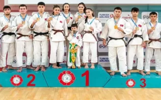 Konya’nın judoda bileği bükülmüyor