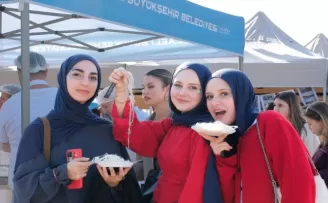 KOÜ’lü gençler Büyükşehir’le enerji depoluyor