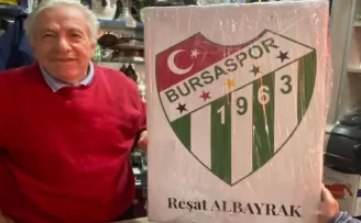 Küçükkuyu’nun gururu Reşat Albayrak