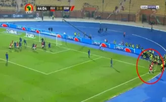 Liverpool'un Mısırlı Yıldızı Mohamed Salah Kornerden Gol Attı