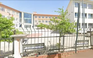 Manisa’da liseye silahlı saldırı! Yaralılar var, saldırgan gözaltına alındı