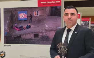 Mardinli foto muhabir Mustafa Kılıç’a yılın özel ödülü