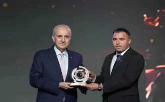 Mardinli fotoğraf sanatçısı Mustafa Kılıç’a prestijli ödül!