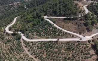 Mersin Büyükşehir Silifke’de son stabilize yolu asfaltladı