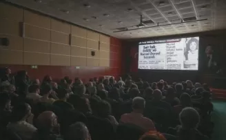 Mersin’de “Biz Radyoyu Çok Sevdik” belgeseli büyük ilgi gördü