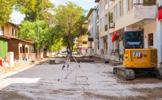 Milas’ın cadde ve sokakları parke ile kaplanıyor