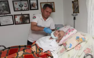 Muğla’da evde bakım hizmetiyle bayram sevinci kapıya geldi