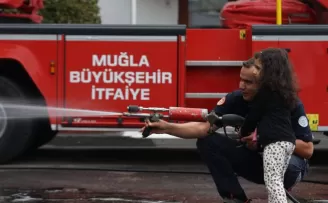 Muğla’da küçük alev kahramanları sahada