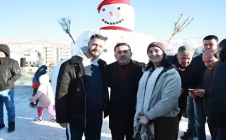 Nevşehir Belediyesi’nden ’kardan adam’ mutluluğu