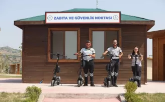 Nevşehir Kahveci Dağı’nda Scooterli güvenlik görevlileri