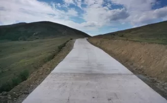 Ordu’da Çambaşı–Mesudiye yolunda beton çalışması