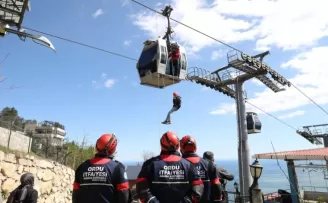 Ordu’da teleferik hattında nefes kesen kurtarma tatbikatı