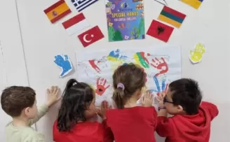 Özel çocuklar sanatla dünyayı renklendiriyor