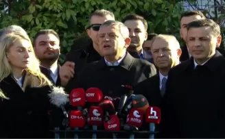 Özgür Özel: İBB davasında ilk gün ciddiyetsizlikle geçti!