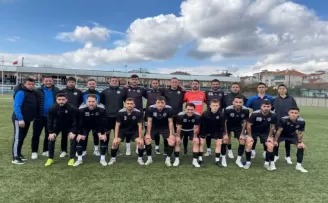 Pazaryerispor bu hafta da liderliğini korudu