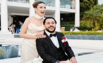 Robert Türk, Shahnoza Glidewell ile evlendi
