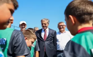 Sakarya’da gençler istedi, Başkan Alemdar talimat verdi
