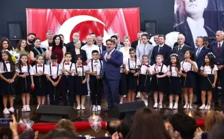 Sakarya Maarif Orkestrası ve Öğrenci Korosu Konseri büyük ilgi gördü