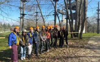 Sakaryalı gençler Macera Park’ta kamp deneyimi yaşadı