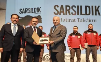 “Sarsıldık Sarıldık” hatıratı Gebze’de takdim edildi