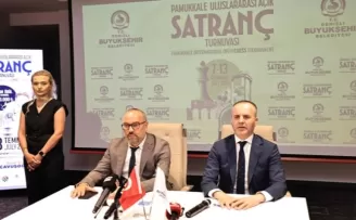 Satrançta gözler Denizli’de