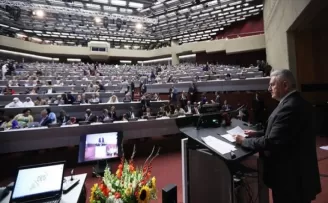 TBMM Başkanı Yıldırım'dan gelişmiş ülkelere göç eleştirisi